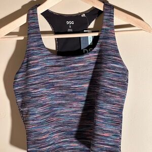 DSG Women's Momentum
Cropped Tank Top Size Small - NWT